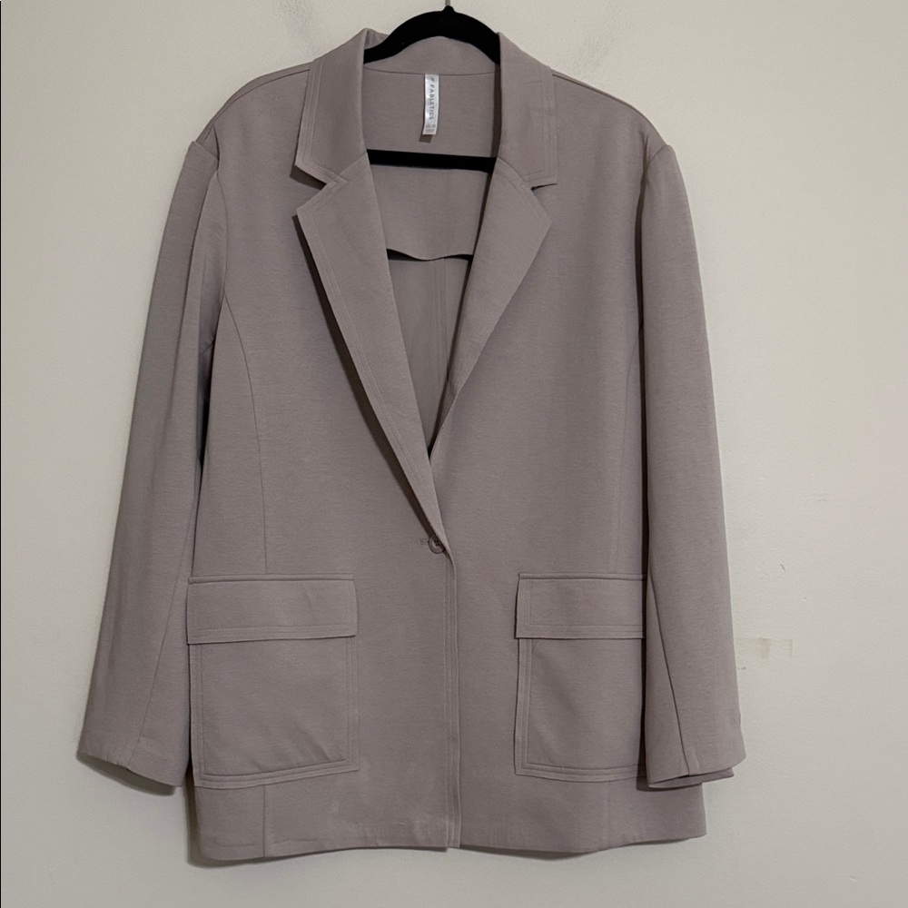 Fabletics Women's Taupe Blazer jacket performance women XXL/1X casual office - Picture 2 of 10